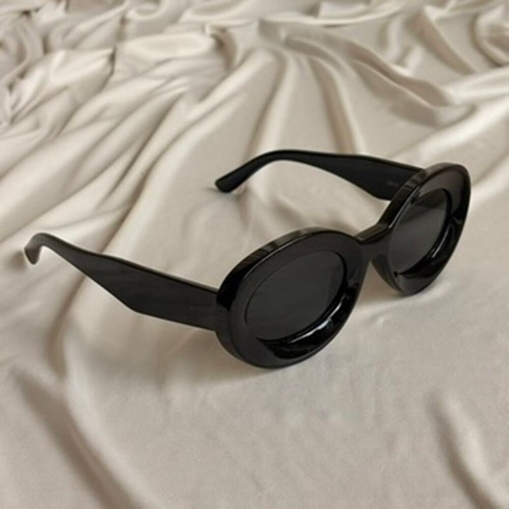 Chunky Oval Sunglasses - Black Frame & Lenses, UV400 - Picture 7 of 8
